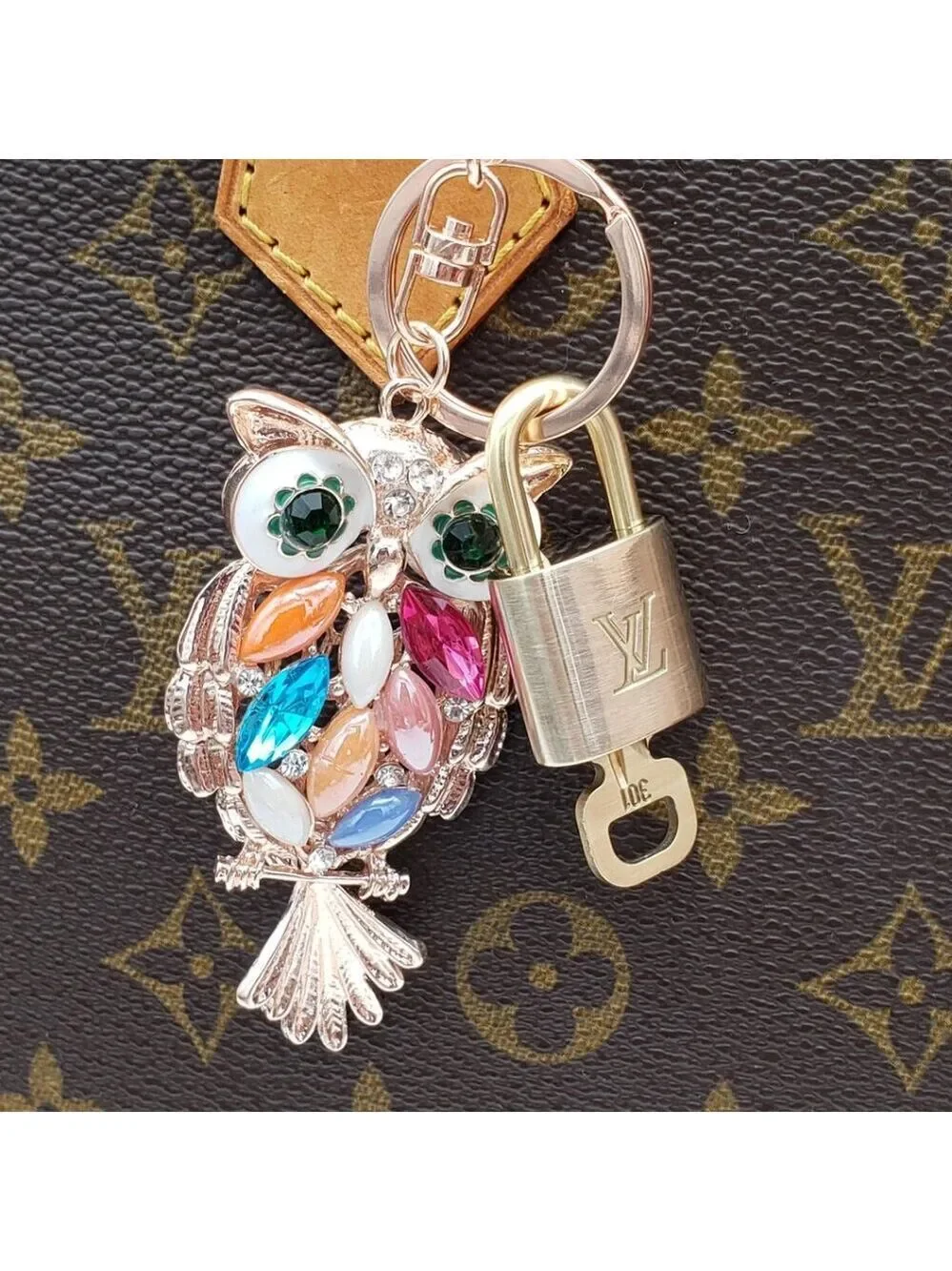 LV Authentic Gold Lock & Key 🔑 Luxury Bag Charm w/ Unbranded Owl Keychain